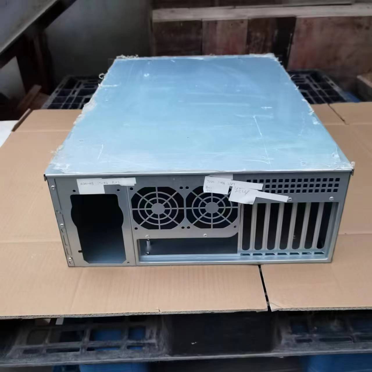 Chasis de Servidor Industrial  - 8 Gpu 4U Server Chassis reseña y precio